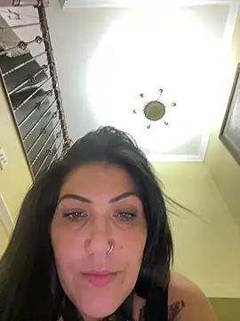 LittleMissEeve Chat XXX in diretta