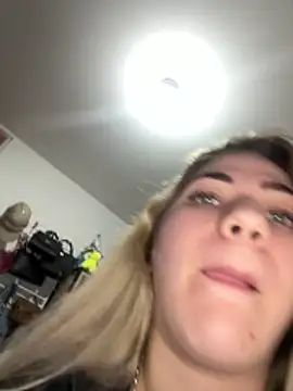 Celestedubois লাইভ XXX চ্যাট