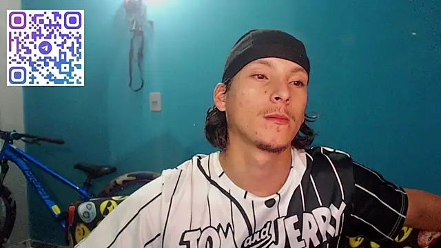 Živý XXX chat MrKingsaintx