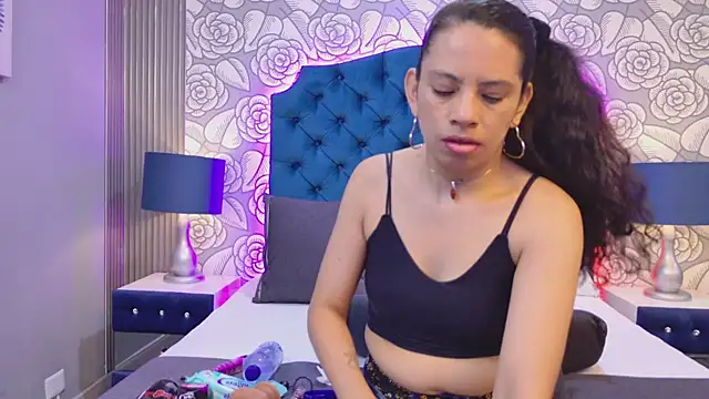 KimberlyMonroee: онлайн-секс-чат