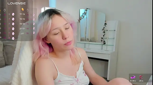 แชท XXX สดของ EmilyTrase