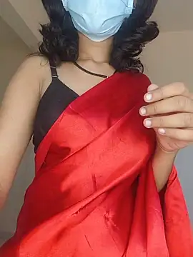 Shivani2002のライブXXXチャット