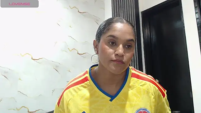 Chatroom XXX en direct de Liaa_cams
