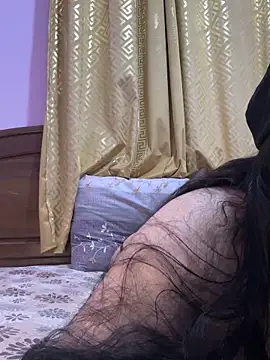 QueenRima99 Adlı Modelin Canlı XXX Sohbeti