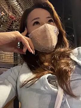 kiss_looのライブXXXチャット