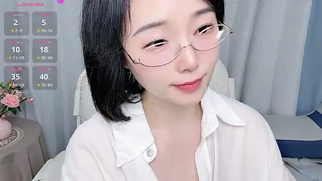 Yinzi_ 现场XXX聊天