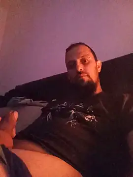 Uruguachito22cm Webcam-Show