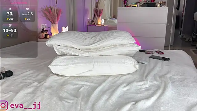 Eva_JJ লাইভ XXX চ্যাট