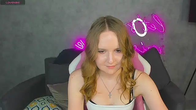 XXX chat uživo modela Emmaa_Kimm