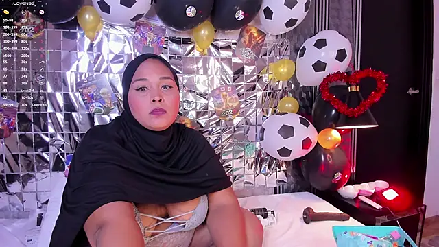Sembang XXX Secara Langsung BBWHijab
