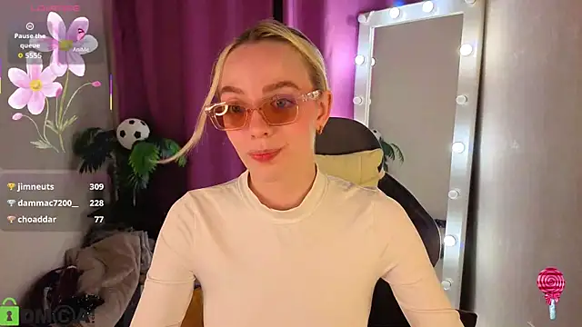 Živý XXX chat R0cket_bunny