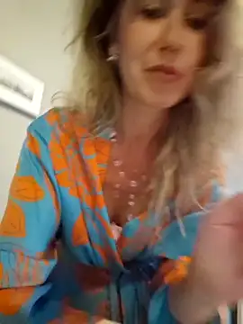 Živý XXX chat CelynaRoss