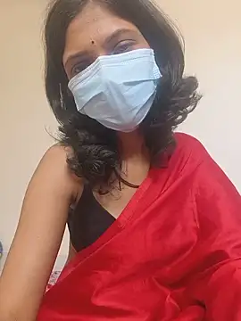 Shivani2002's Live XXX Chat