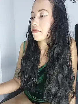 Chat XXX en directo de MiaForever1