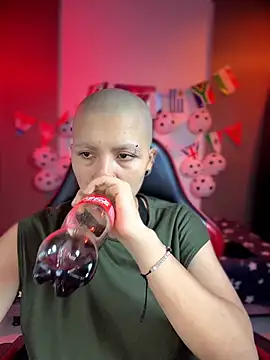 Chatroom XXX en direct de nicocoox
