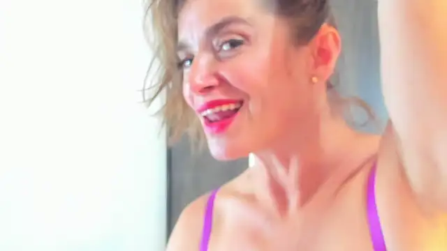 Chat XXX en directo de Liloo8923
