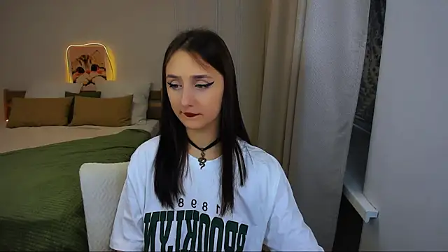 Chat +18 de JulietteMonli ao vivo