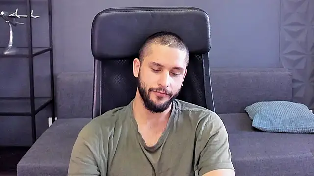 Živý XXX chat TroyWadee