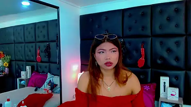 Cloelombard 라이브 XXX 채팅