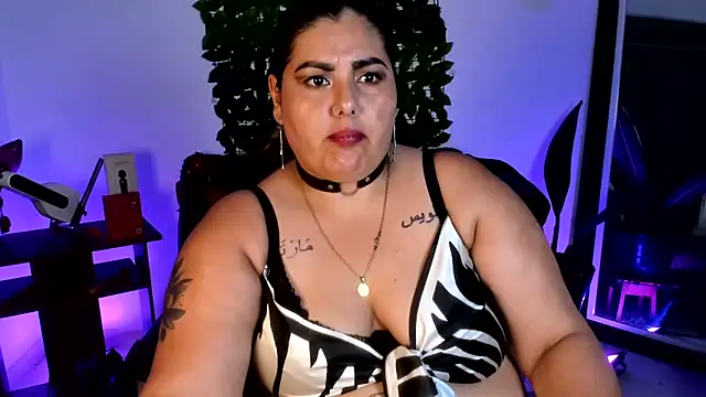 AndreaKinky Show in webcam
