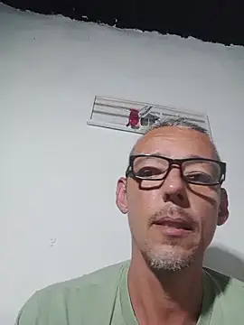 KarameloVzla's Live XXX Chat