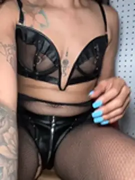 Shuggabutt's Webcam Show