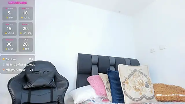 دردشة NatashaBenetti الجنسية المباشرة