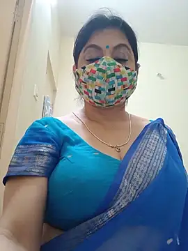 Ratna-777 라이브 XXX 채팅
