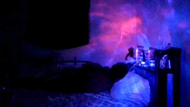 Онлайн чат XXX BedazedFirefly