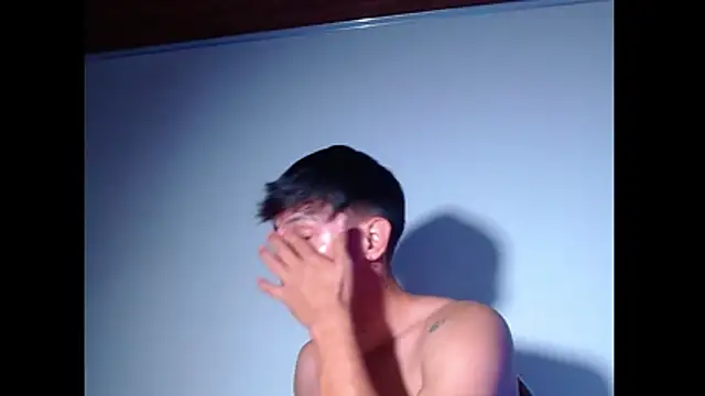 rowanbig – Naživo XXX chat