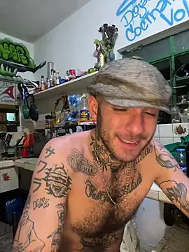 N3N3_SINS' Live XXX Chat