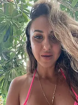 Bella-Grace's Live XXX Chat