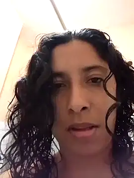 دردشة hotaniani الجنسية المباشرة