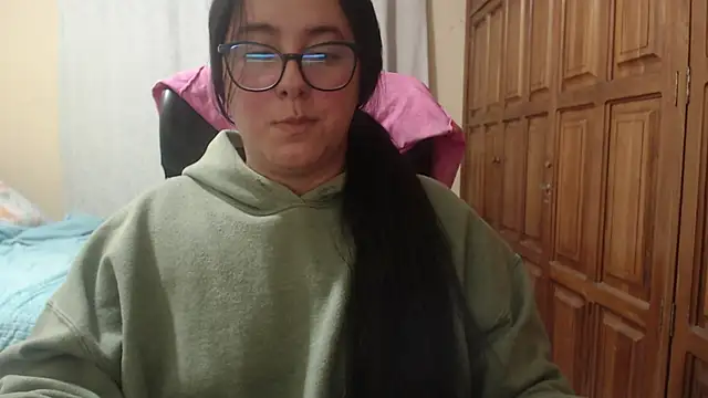 دردشة Venus_cat_ الجنسية المباشرة