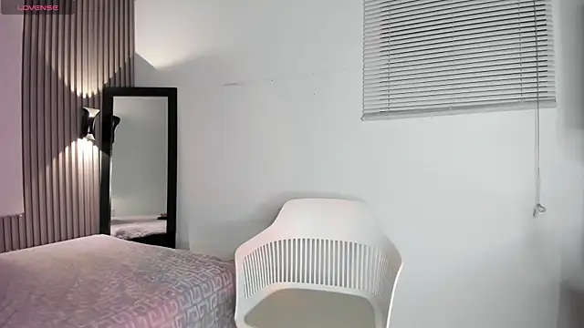 XXX chat uživo modela Zafiiraa