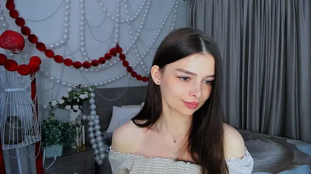 Chat +18 de ContinentOfTranquility ao vivo