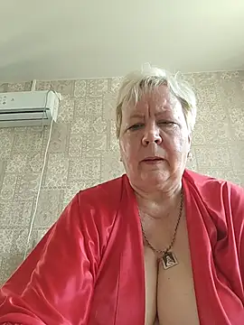 EffectFiona Adlı Modelin Canlı XXX Sohbeti