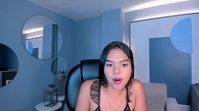 Chatroom XXX en direct de SaphiraJames