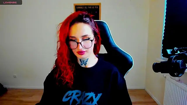 your_tora's Live XXX Chat