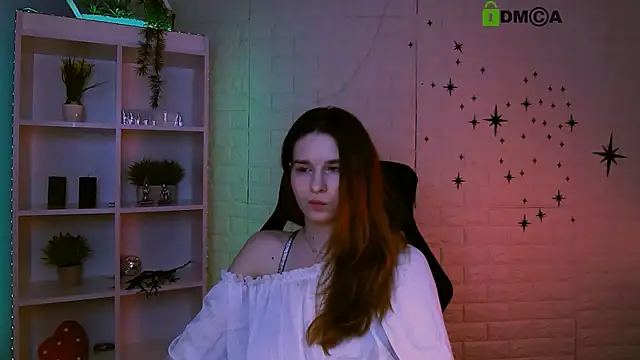 angie_foxy1's Live XXX Chat