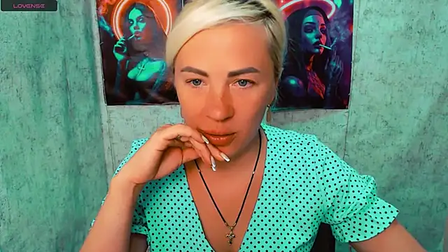 EmmaCat_ Live XXX-Chat