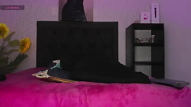 دردشة Selena_fox24 الجنسية المباشرة