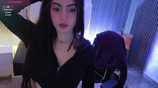 Ixchel_tay's Live XXX Chat