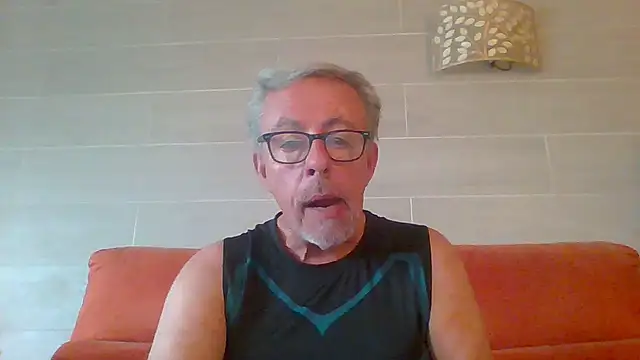 tuggy59 live XXX chat