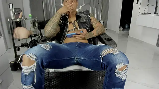 master_leather Live XXX-Chat