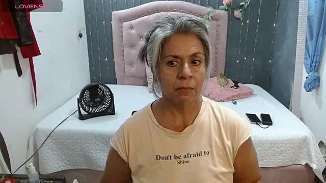 lalisha_96's Live XXX Chat