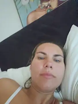 Chat +18 de FeliciaKrige ao vivo
