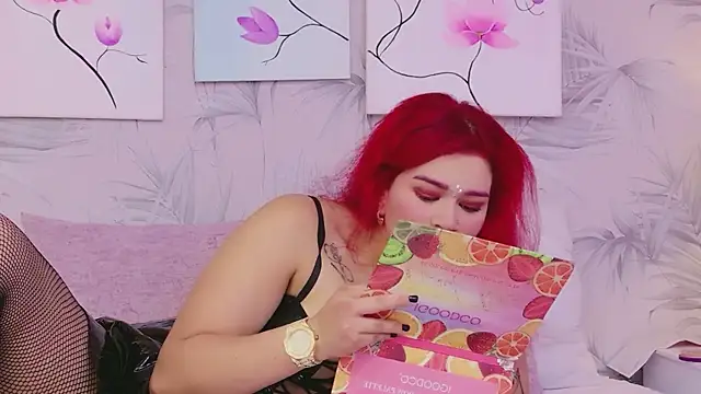 Chat XXX en directo de CherryTayloor