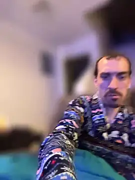 Chat XXX en directo de tallnerdyguy