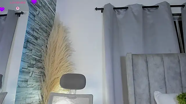 Czat XXX na żywo – AmberGray_